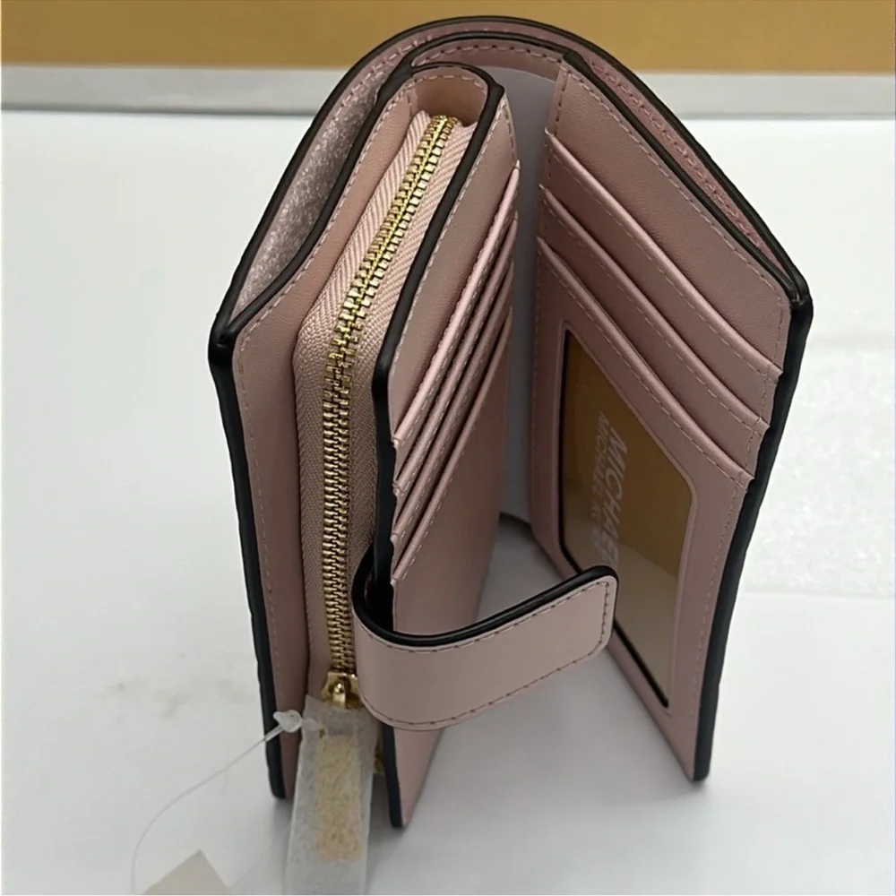 Michael Kors Jet Set Medium Floral Print Bi-Fold Wallet POWDER BLUSH NWT